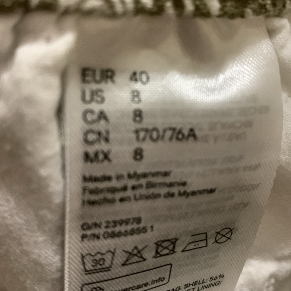 H &M DESMOND ND DEMPSEY shorts - Picture 6 of 7